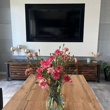 Apartament Happiness Еленя-Гура Экстерьер фото